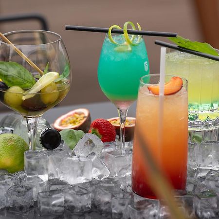 Logis Hotel & Restaurant Le Vert Bocage Franqueville-Saint-Pierre Zewnętrze zdjęcie