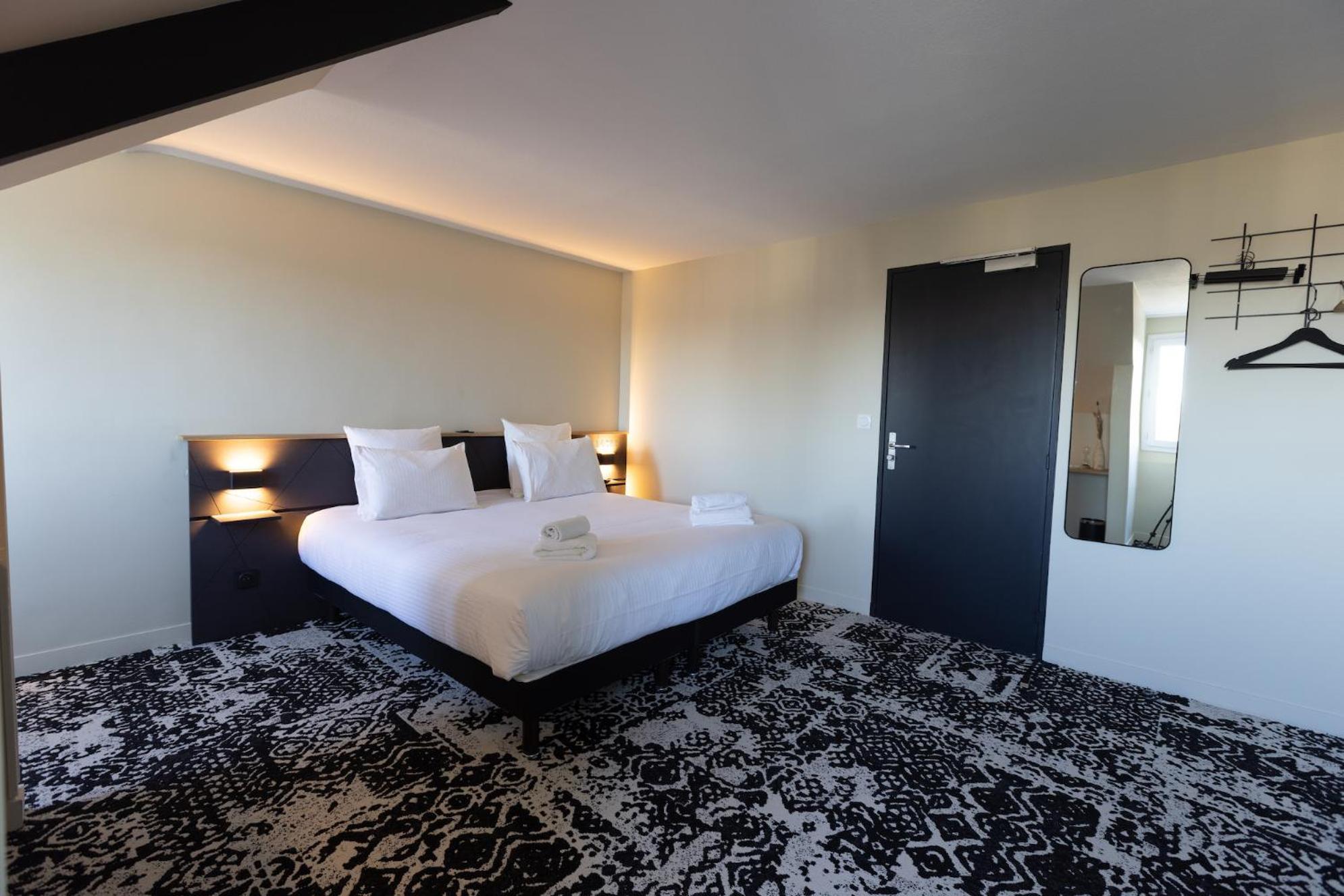 Logis Hotel & Restaurant Le Vert Bocage Franqueville-Saint-Pierre Zewnętrze zdjęcie